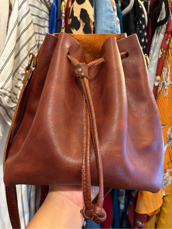 Portland Leather Handbags - Portland Leather Goods | Large Bucket Bag | Nutmeg